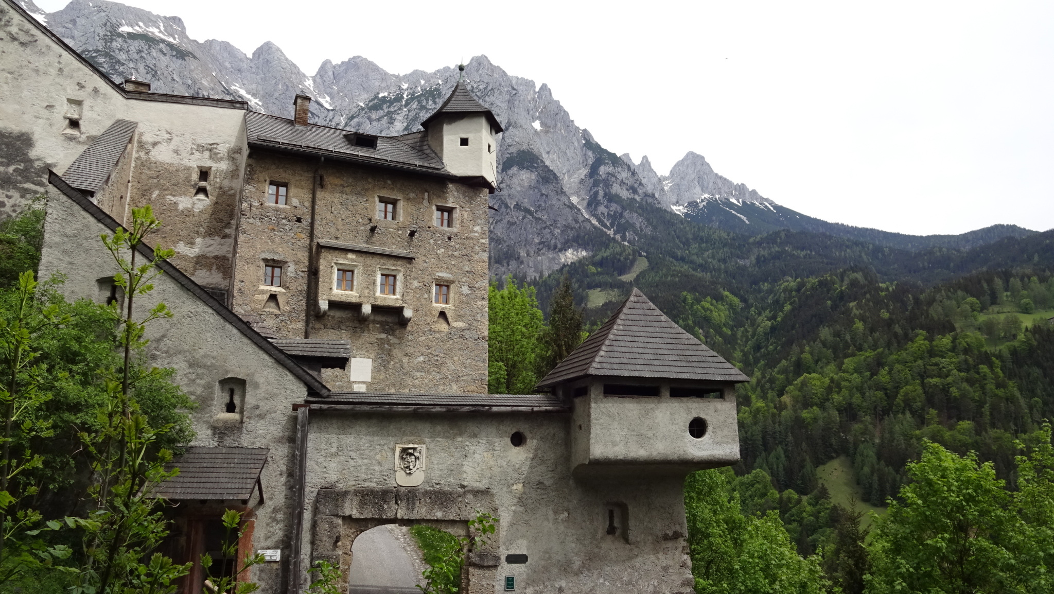 Zamek Hohenwerfen - Austria Austria Ciekawe miejsca 